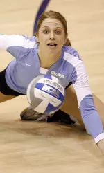 Junior setter Rachel Lindelow and the Green Wave will hold an intrasquad scrimmage on Saturday at 4 p.m. in Fogelman Arena.