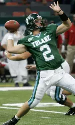 Sophomore quarterback Kevin Moore completed all six of his passes during the team passing drills as the Green Wave wrapped up Camp Toledo on Tuesday.