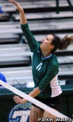 Sophomore Izabela Grot Paced All Players with 18 Kills at UCF