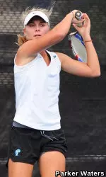 Junior Lindsay Dvorak and the Green Wave team drew praise from head coach Terri Sisk for their performance against No. 47 Alabama on Sunday.