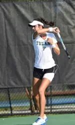 Freshman Naz Karagoz reeled off three straight victories to reach the Round of 16 in her first major collegiate tournament