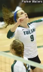 Sophomore setter Lauren Etta recorded the first double-double of her career with season-high totals of 33 assists and 11 digs against Southeastern Louisiana in the opening match of the Allstate Sugar Bowl Collegiate Classic.