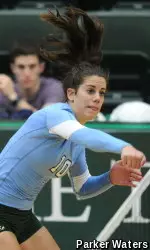 In her first action of the 2014 season, sophomore outside hitter Tea Juric posted 24 kills and 12 digs in day one of the UND Classic.