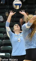 Junior setter Lauren Etta and the Green Wave wrap up the first round of American Athletic Conference action over the weekend with road matches at UConn and Temple.