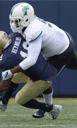 Redshirt-junior defensive end Calvin Thomas had two tackles for loss at Navy on Saturday