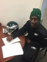 Xavier Rush signs with the Philadelphia Eagles.