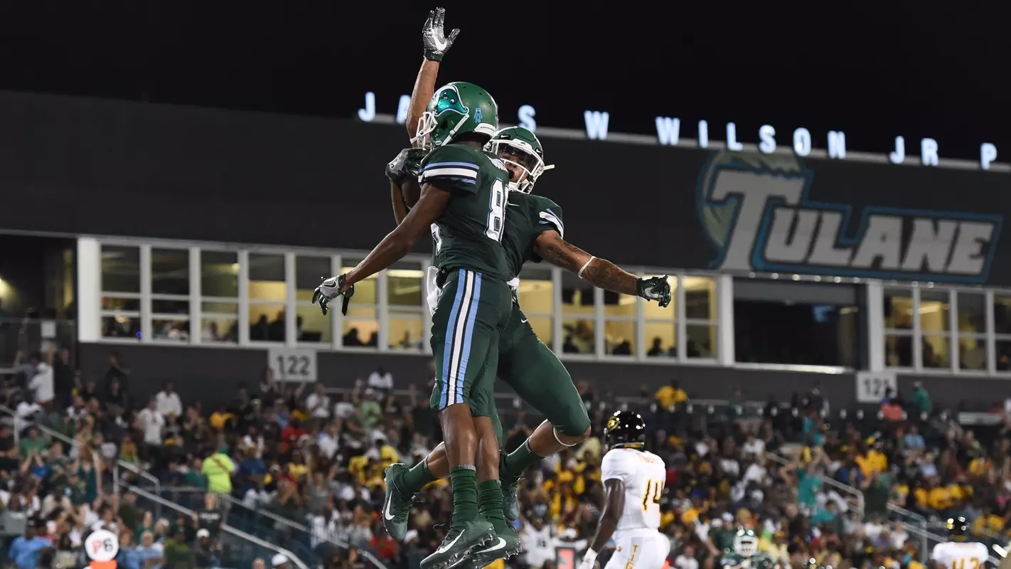 FB Touchdown Celebration Darnell Mooney