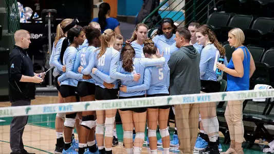 Tulane Volleyball Huddle