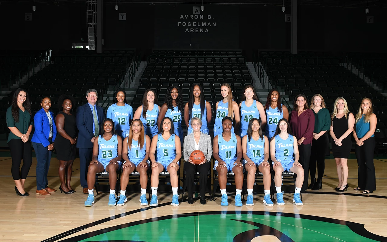 WBB Team Photo 2018-19 CROP