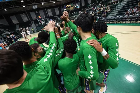 team huddle vs. temple 2020