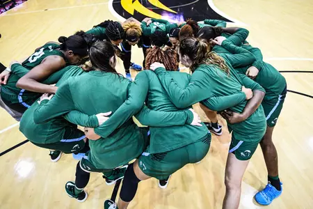 Team Huddle Southern Miss