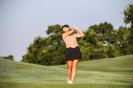 Haydyn Gisbon Tee Off2