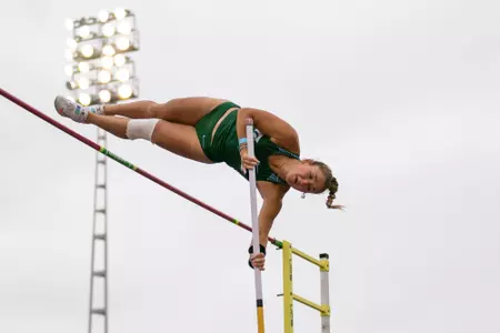 Kate Sander pole vault 2021