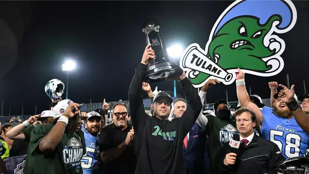 FB - American Conference Trophy - 2025