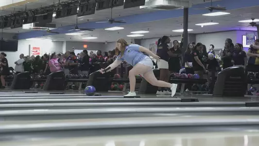 Linnea Holcomb Action Colonial Lanes 2026
