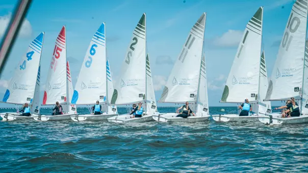 Sailing at the women's sugar bowl fleet race