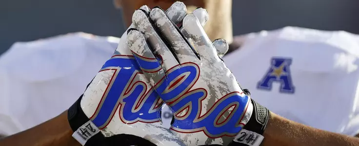 Tulsa script hands