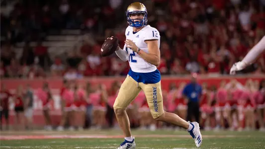 The Tulsa Golden Hurricane take on the Houston Cougars at TDECU Stadium in Houston, TX on October 4, 2018.(Ben Solomon/American Athletic Conference)