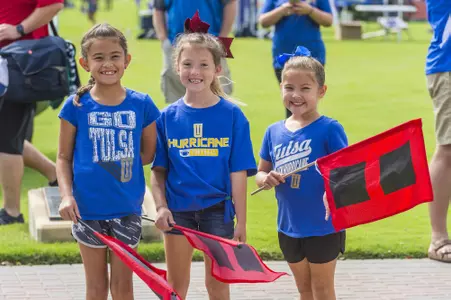 Saturday, September 30, 2017 Tulsa, OK
09 30 2017 TU-Navy football EC
Photos by Erik Campos