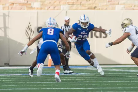 at H.A. Chapman Stadium in Tulsa, OK on 9/30/17. BRETT ROJO/For the Tulsa World