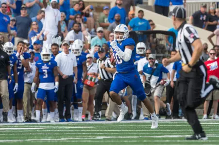 at H.A. Chapman Stadium in Tulsa, OK on 9/30/17.  BRETT ROJO/For the Tulsa World