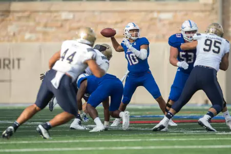 at H.A. Chapman Stadium in Tulsa, OK on 9/30/17.  BRETT ROJO/For the Tulsa World