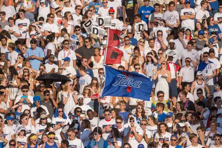 crowd_vs_UCA(18)