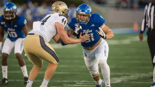 Cullen Wick fights off a block