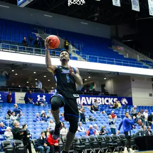 Martins Igbanu playing basketball