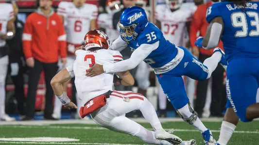 Yohance Burnett playing football