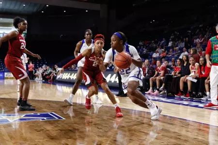 Morgan Brady playing basketball