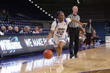 Morgan Brady playing basketball
