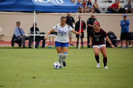 Alijah Oliver playing soccer