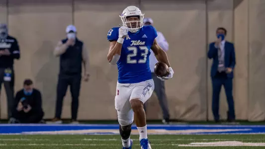 Zaven Collins pick-6