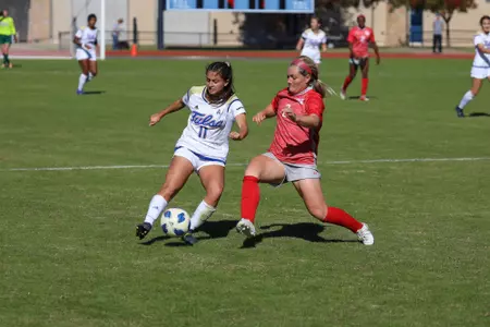Kayla Fernandez playing soccer