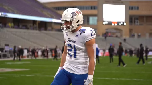 Bryson Powers playing football