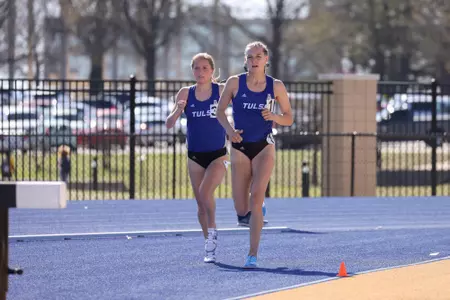 Pesendorder Barnes running track