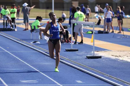 Kaitlyn Johnson running track