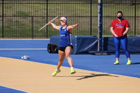 Ali Lund running track