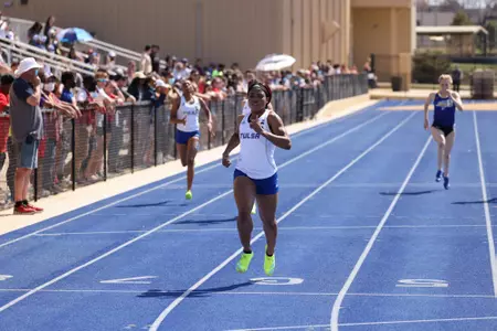 Jaidyn McCallon running track