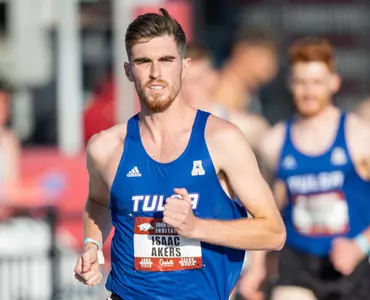 Isaac Akers at Arkansas in 2021