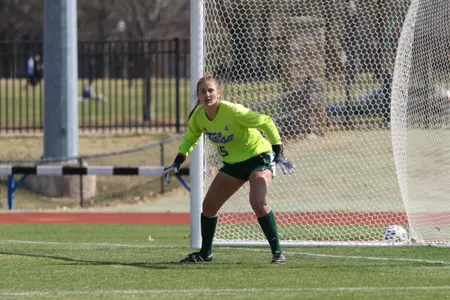 Emma Malsy playing soccer
