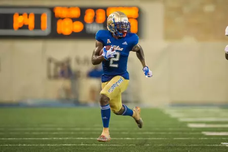 Tulsa Golden Hurricane wide receiver Keylon Stokes (2) UC Davis vs TU - BRETT ROJO/For the University of Tulsa