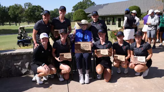 Dale McNamara Inv. team champions w_Dale