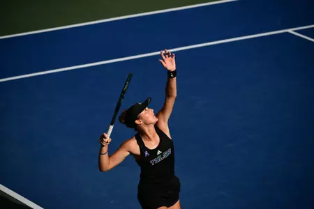 Lily Hutchings - Tulsa vs SMU in the semifinal round (4/21/23) of the American Athletic Conference Championship, held at the USTA National Campus.