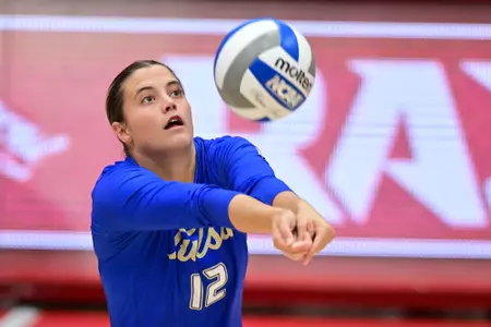 Setter Avery Kalsu