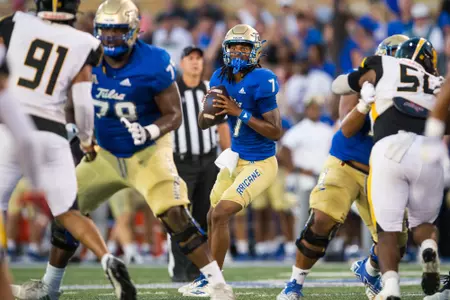 Tulsa Golden Hurricane quarterback Cardell Williams (7) BRETT ROJO/For the University of Tulsa