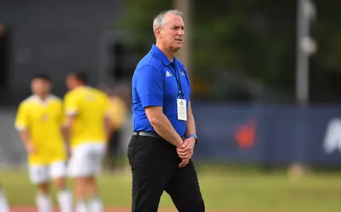 Tom McIntosh coaching