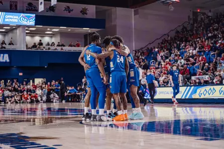 Team Huddle (24)