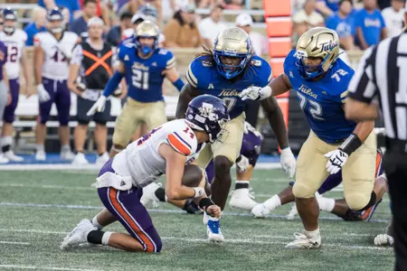 Newhouse_Tai and Jackson_Myles